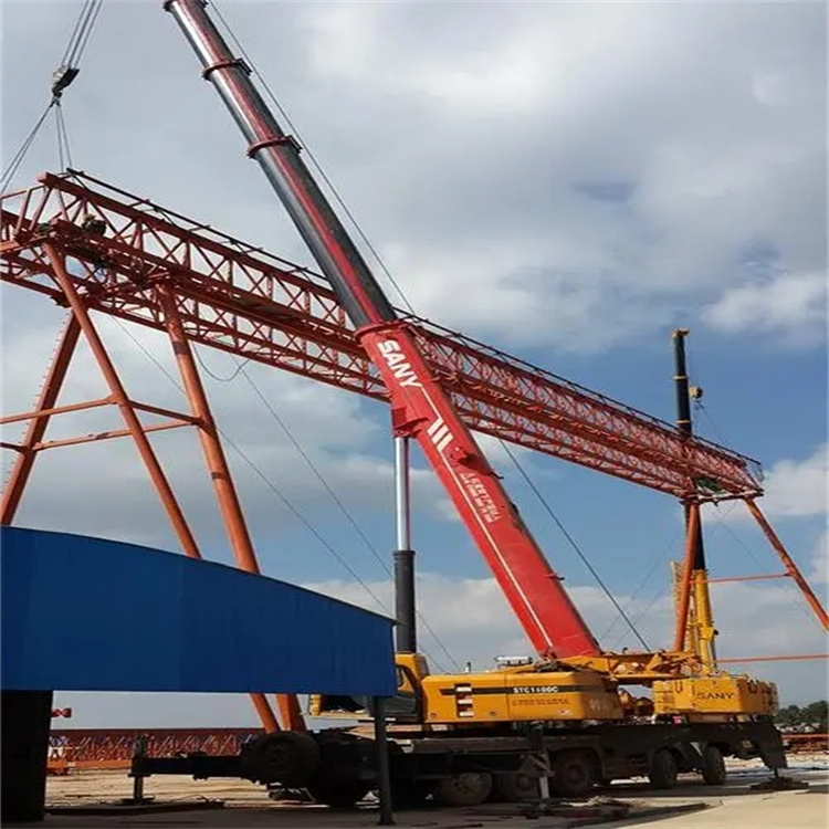 石首专业提供吊车租赁