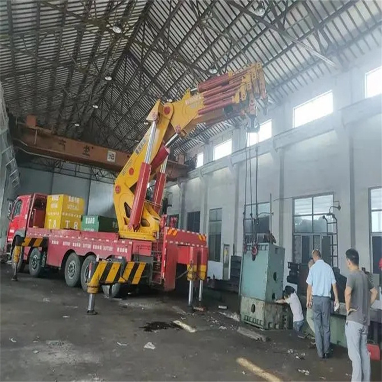 石首速查！附近自卸吊车租赁电话及租赁全攻略